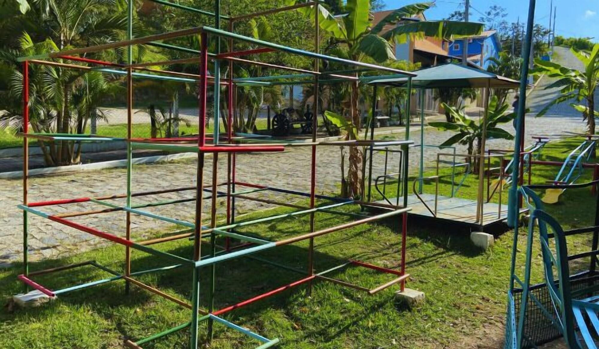 image-housing-carousel