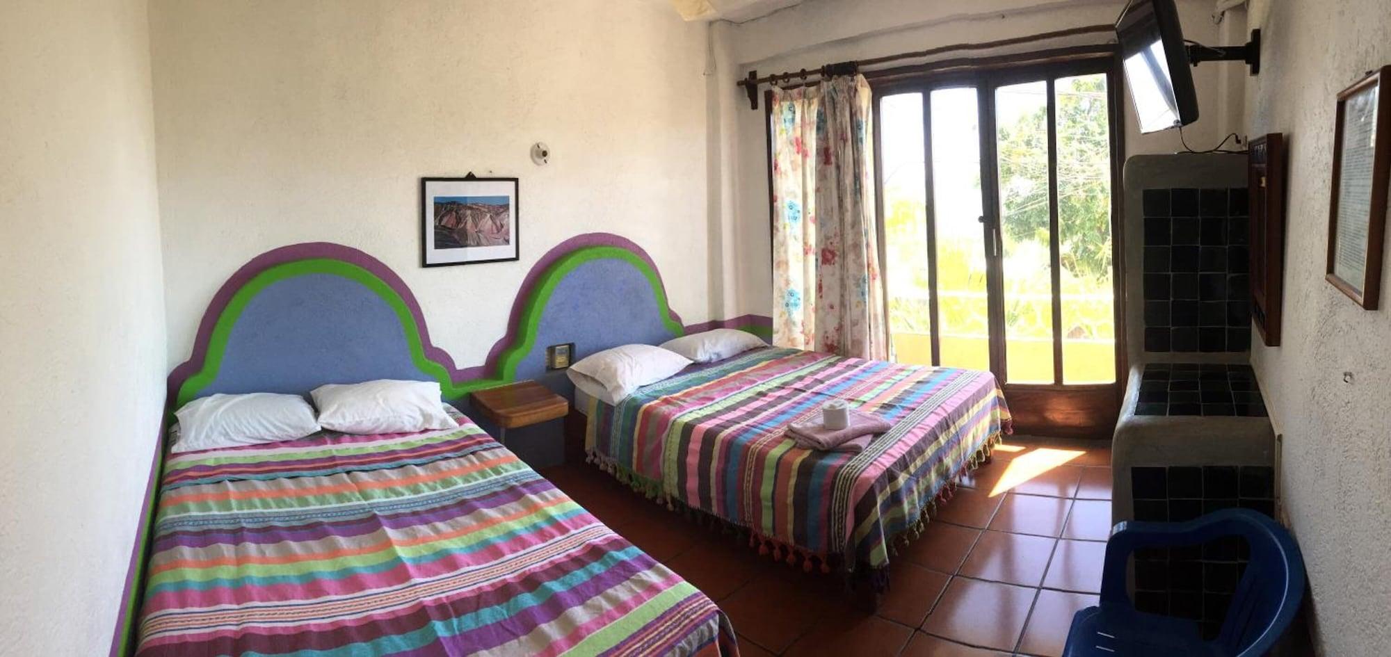 Pargo's Hotel 6