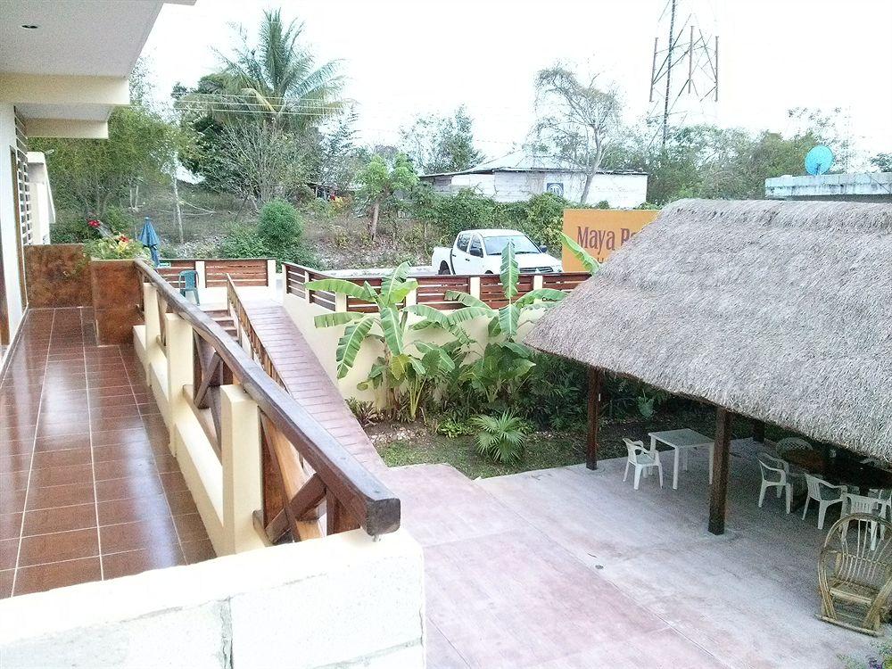 image-housing-carousel