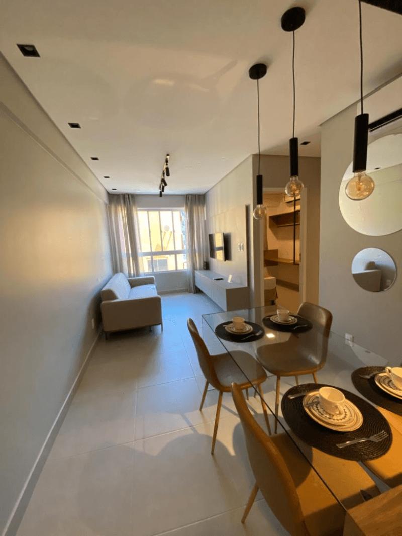 image-housing-carousel