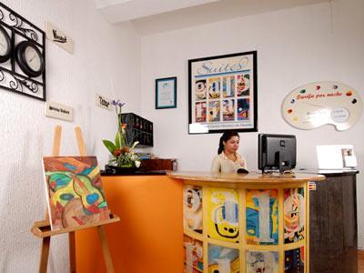 image-housing-carousel