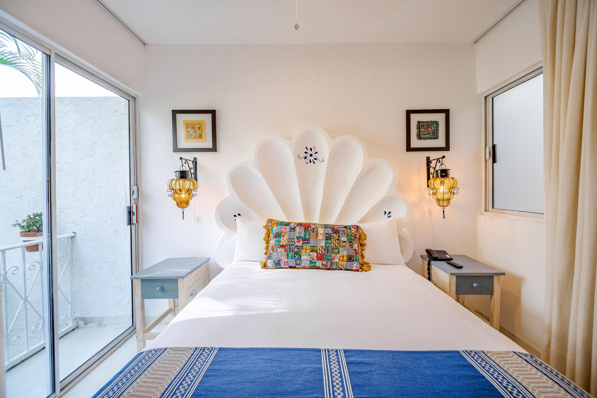 Suite Estándar con Vista al Jardín