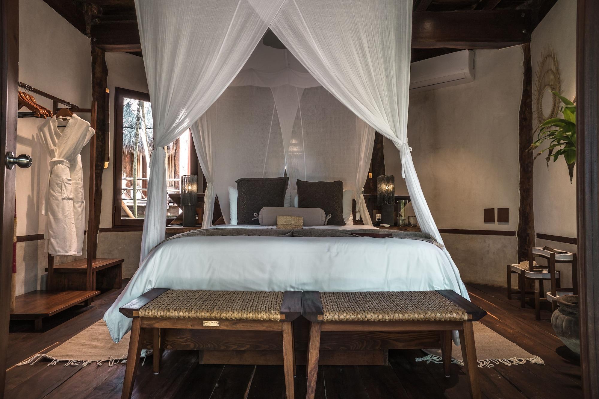 Small Cabanas Partial Ocean view
