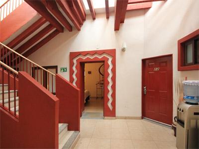image-housing-carousel