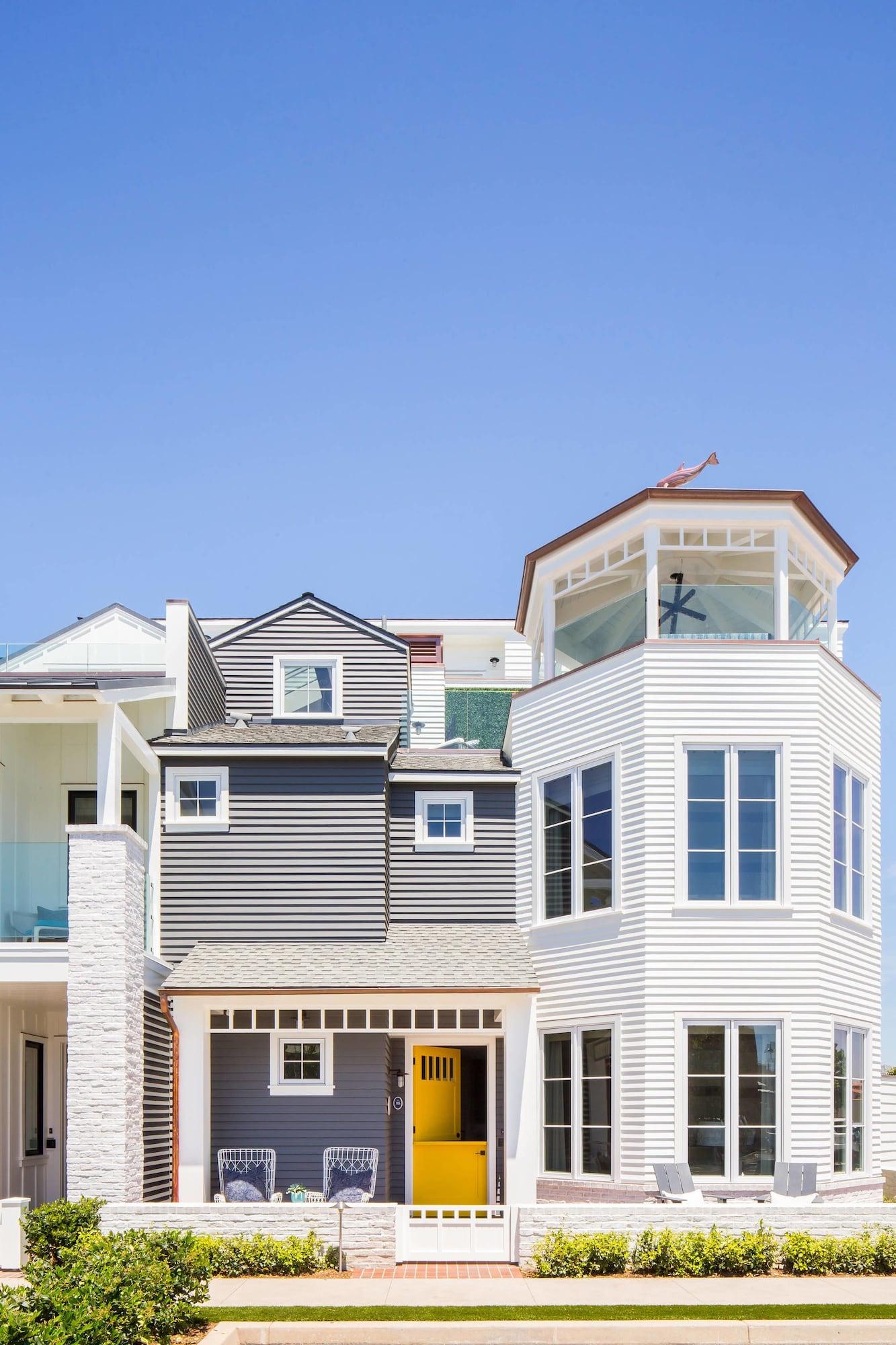 image-housing-carousel