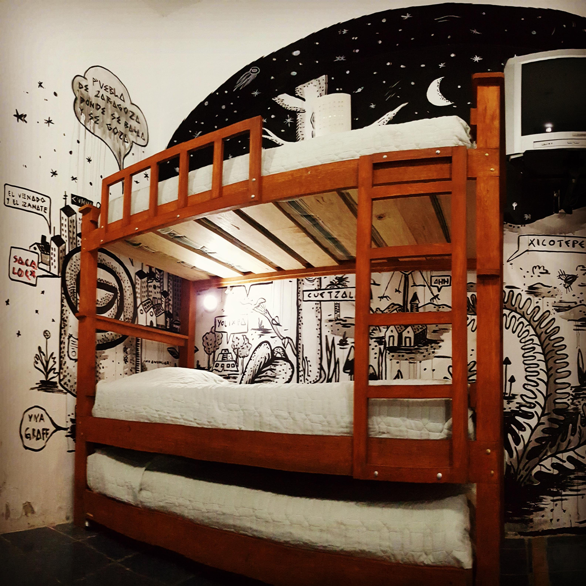 image-housing-carousel