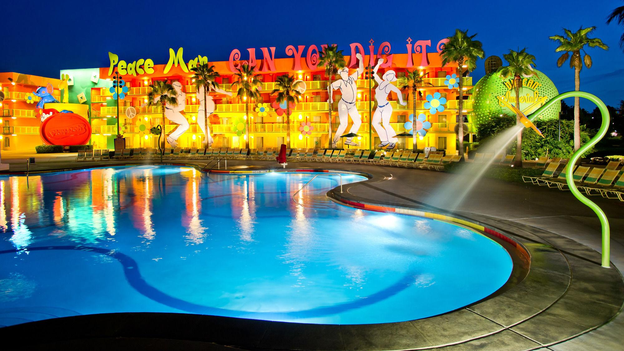 image-housing-carousel