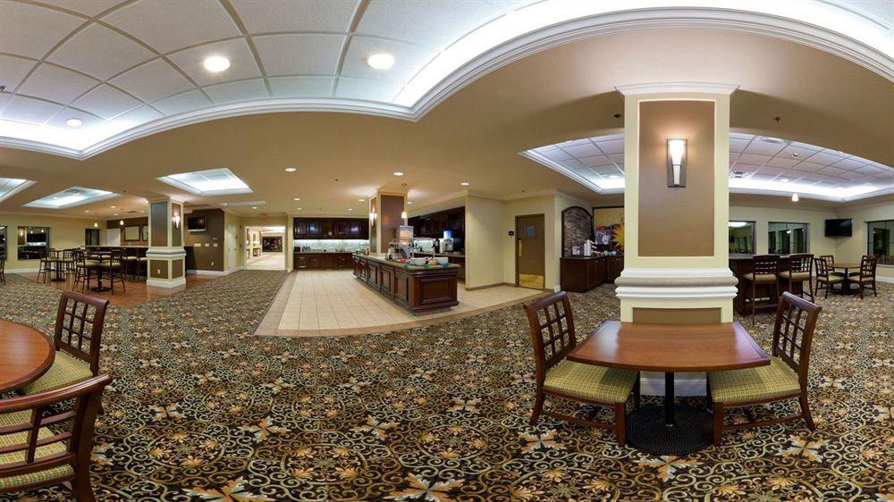 image-housing-carousel