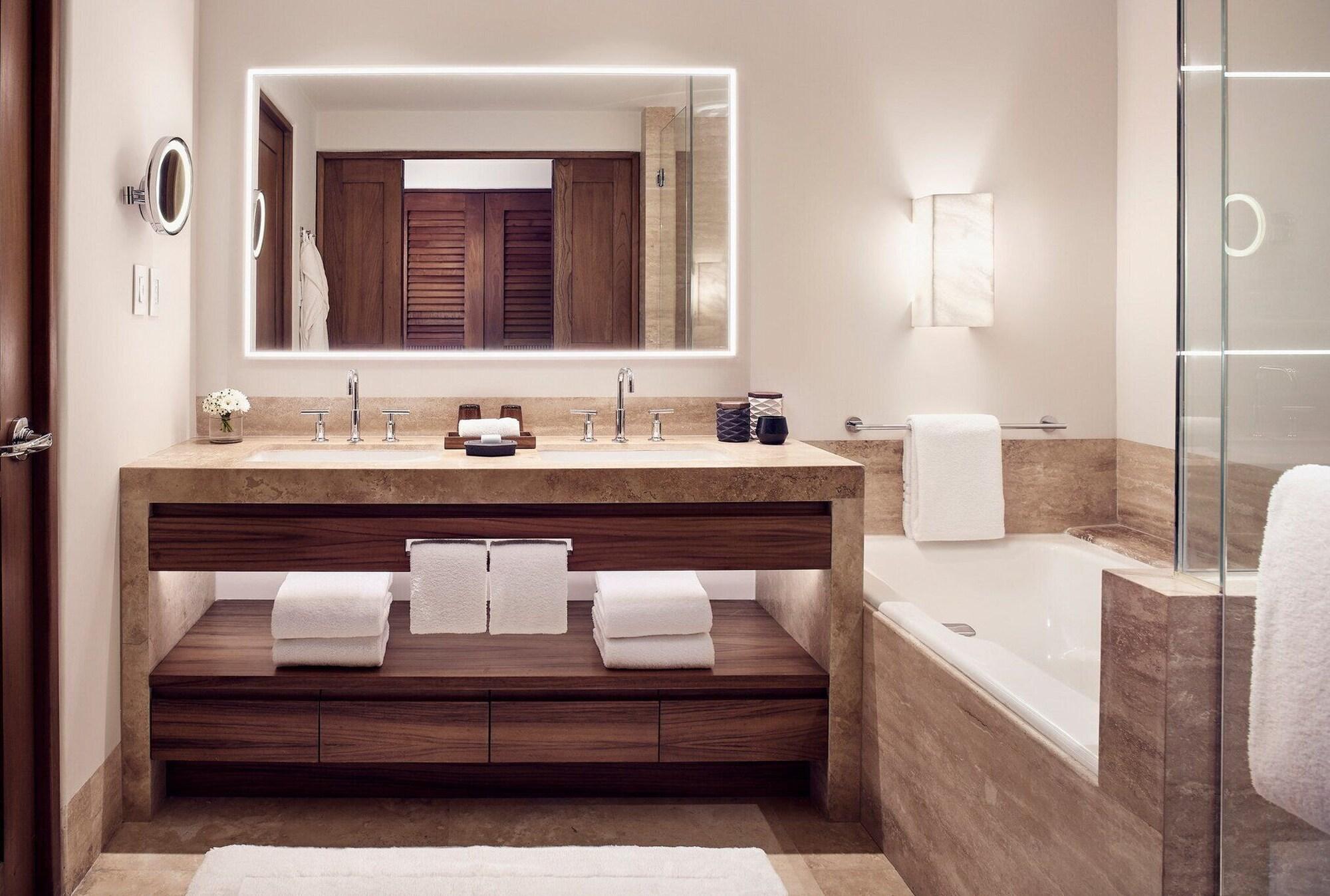 Ocean Casita (Double Beds)