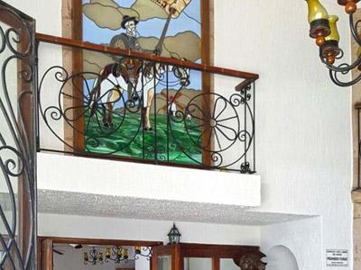 image-housing-carousel