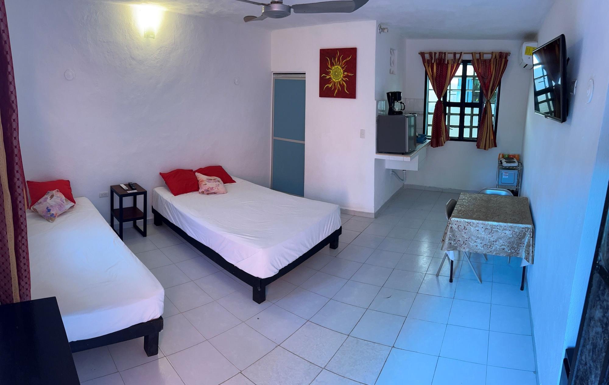 Casa Cuevas & Amaro 3
