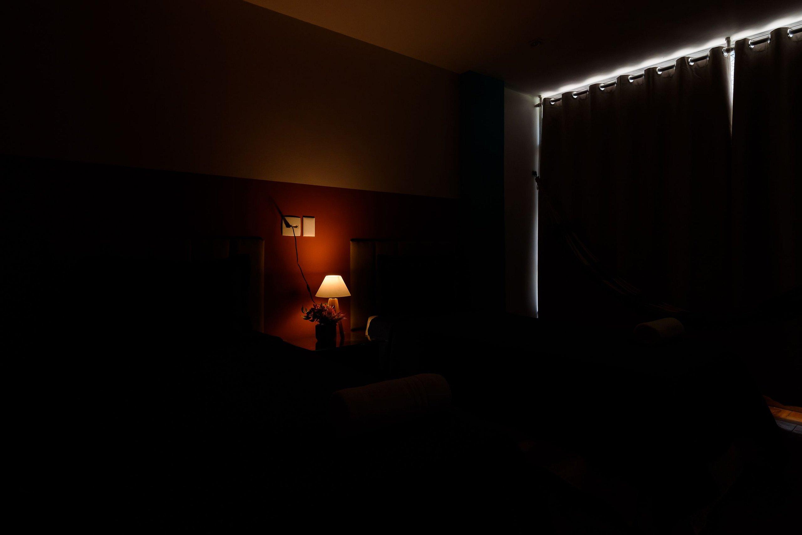 image-housing-carousel