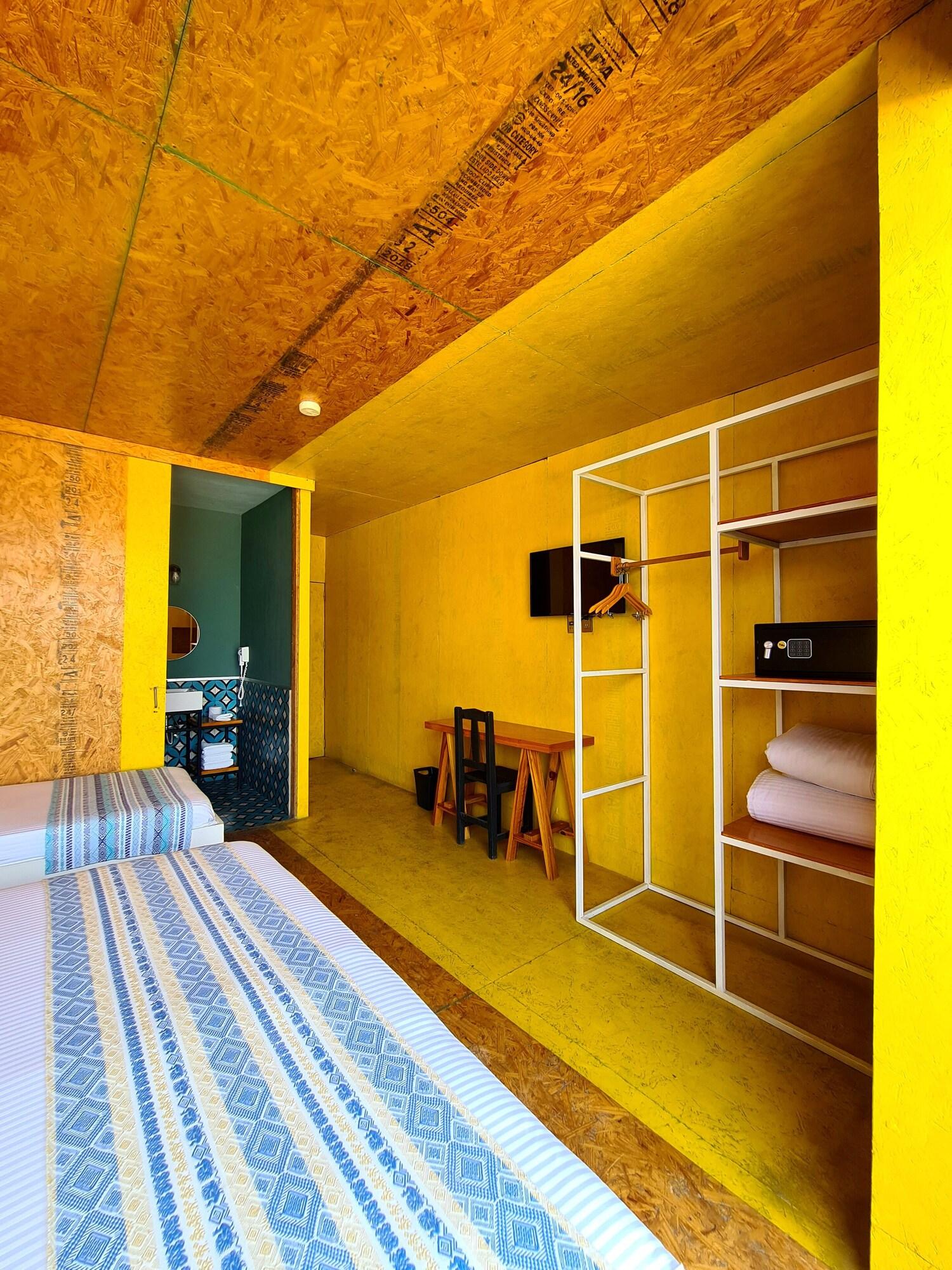 image-housing-carousel