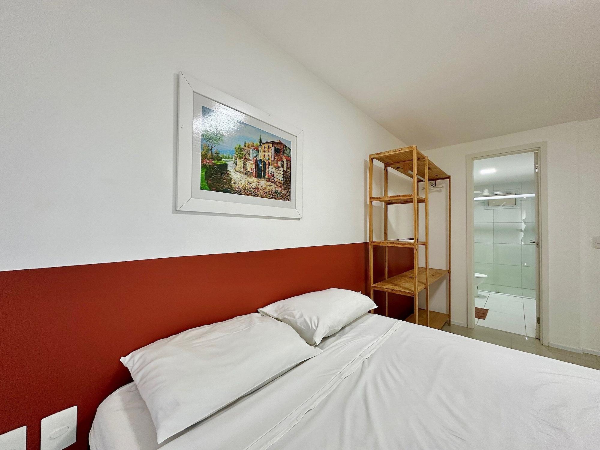 image-housing-carousel