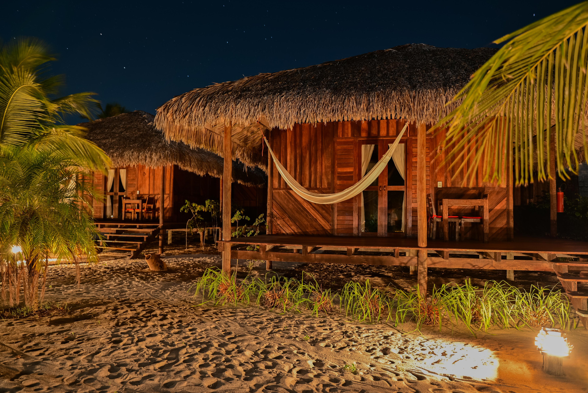 image-housing-carousel