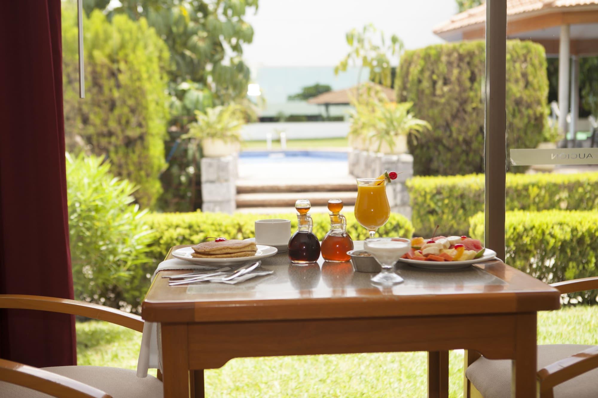 Hotel Paradise Inn 5