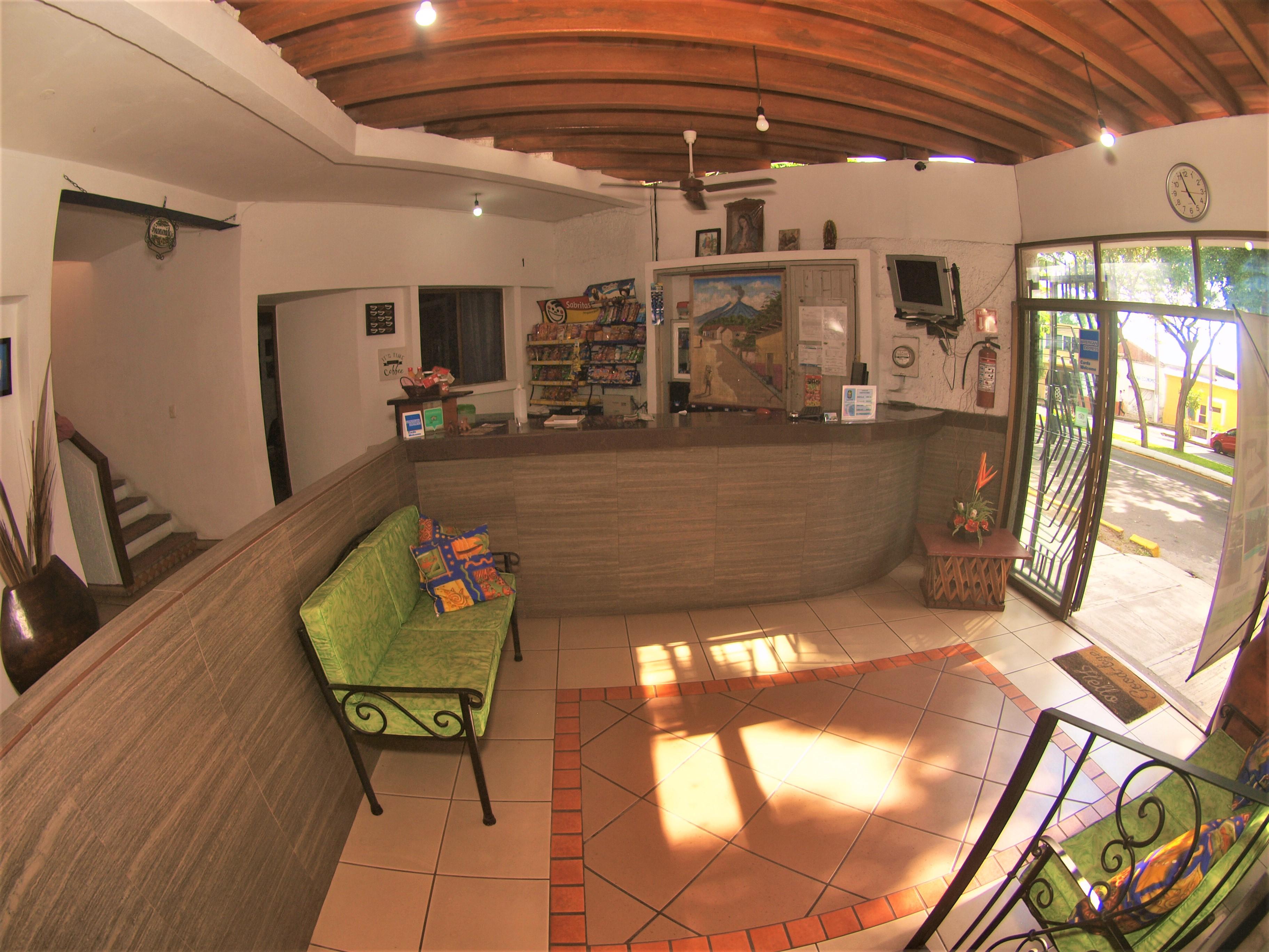 image-housing-carousel