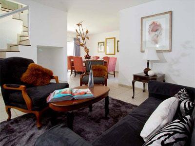 image-housing-carousel