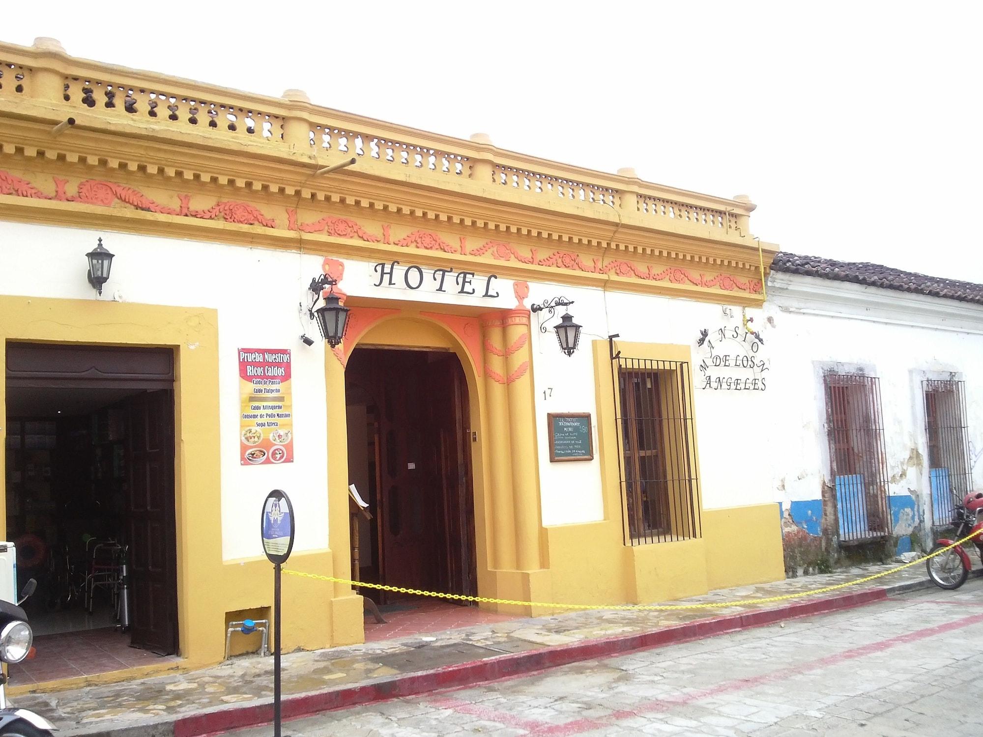 Mansión de los Ángeles 6