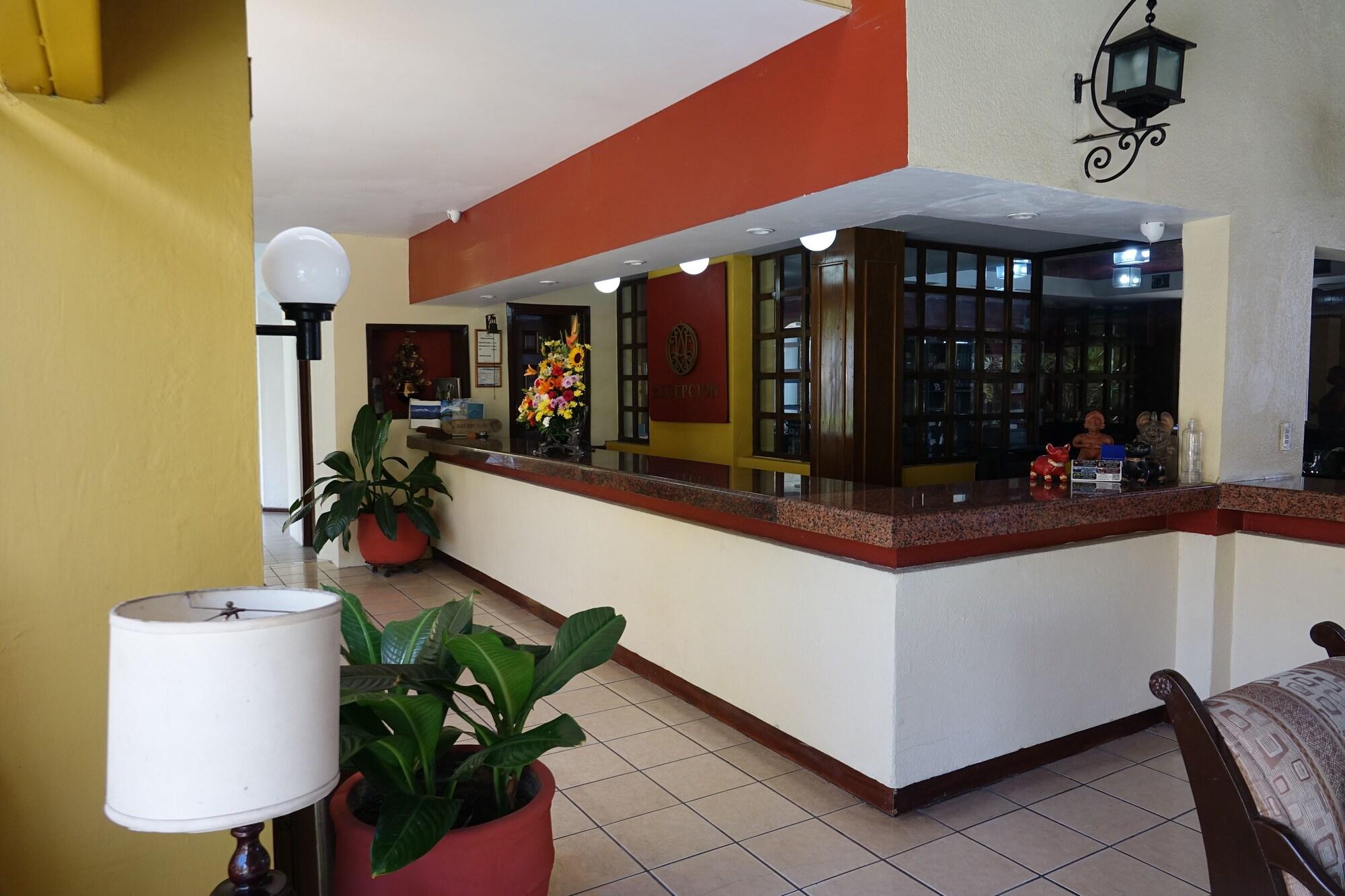 image-housing-carousel