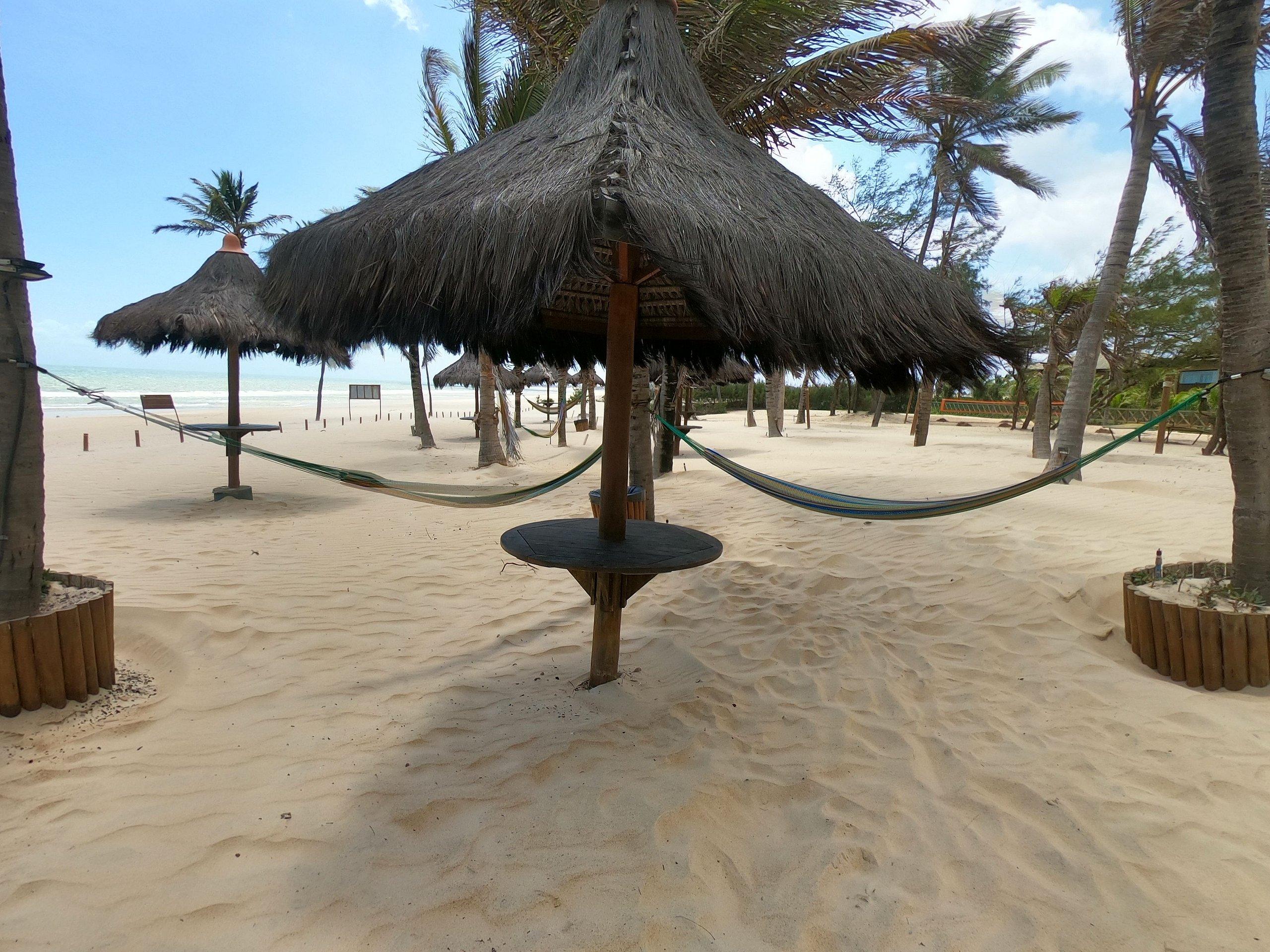 image-housing-carousel