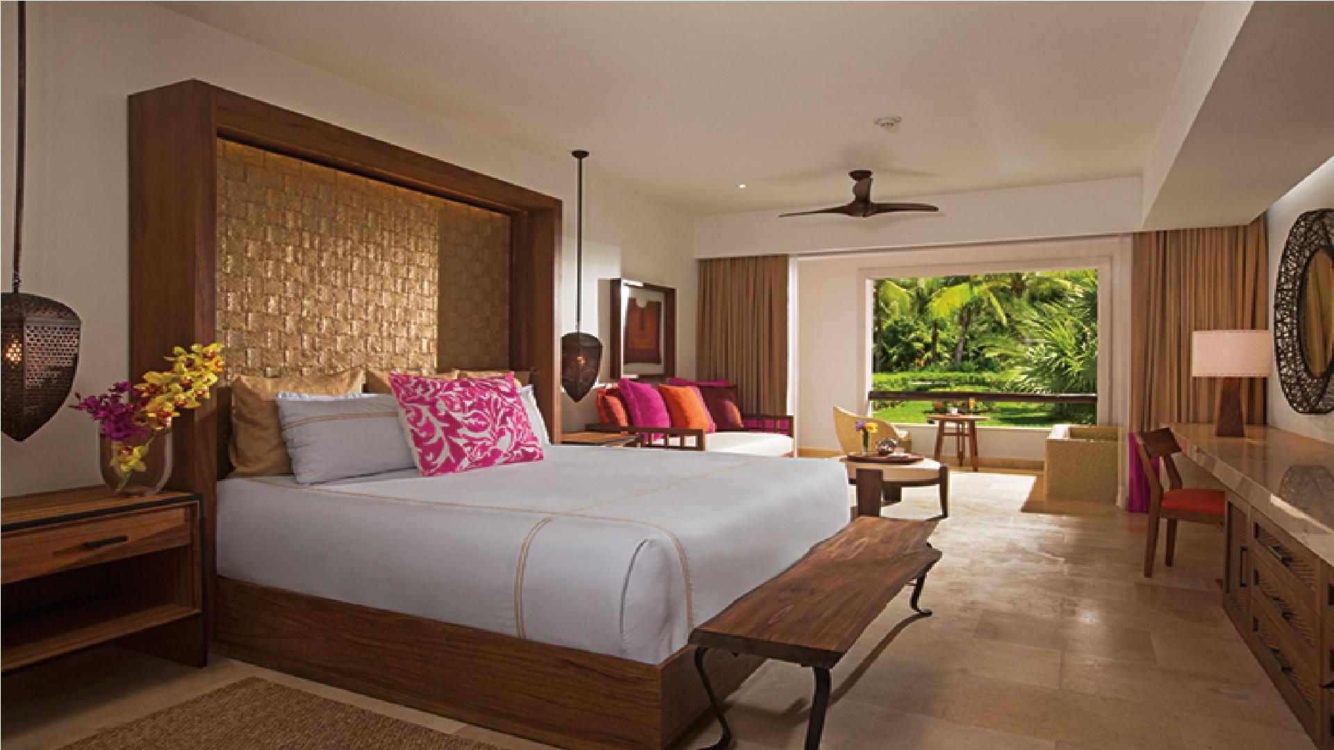 Suite Júnior con Vista al Jardín
