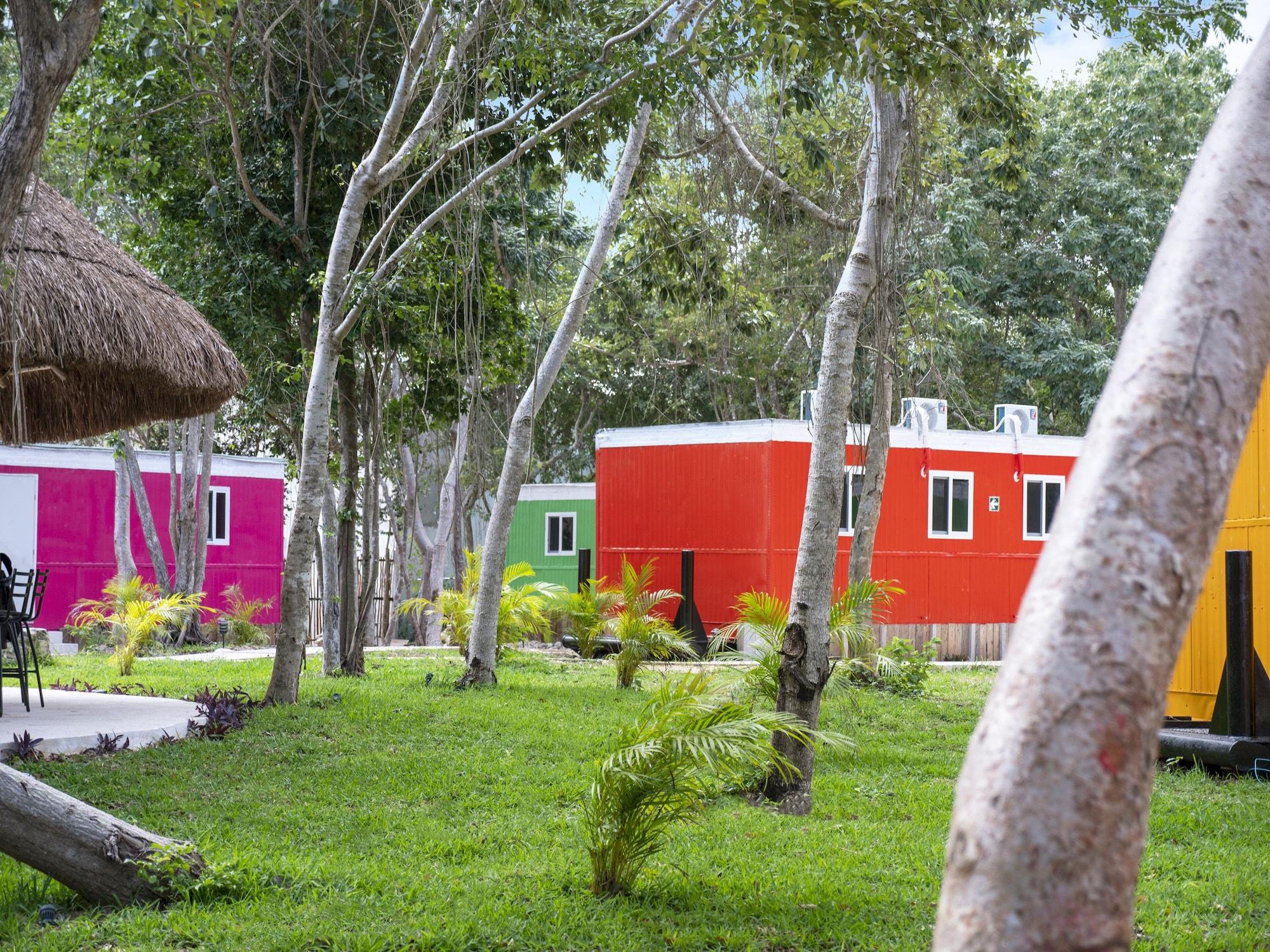 image-housing-carousel