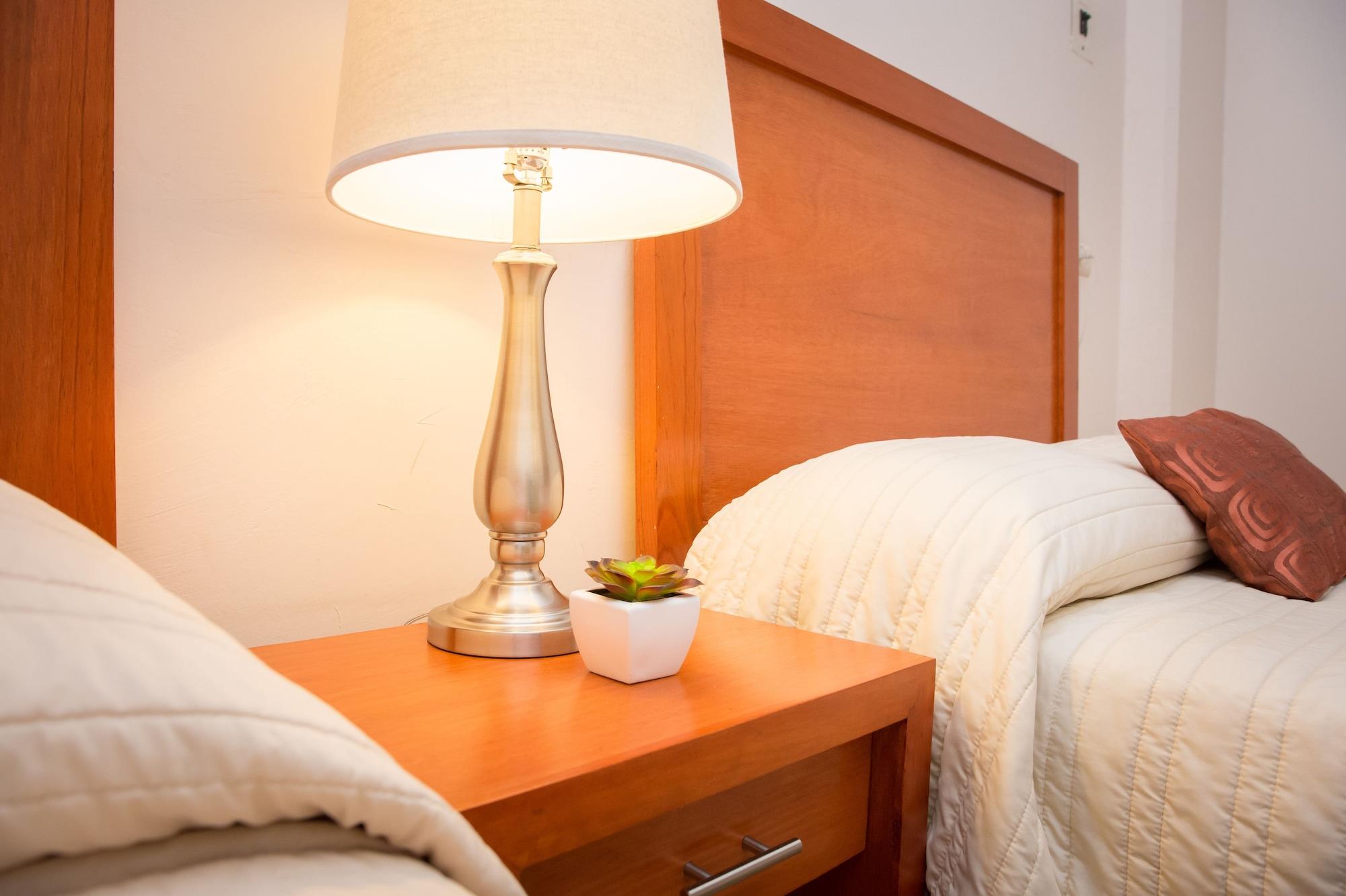 Hotel Marllou 5