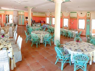 image-housing-carousel