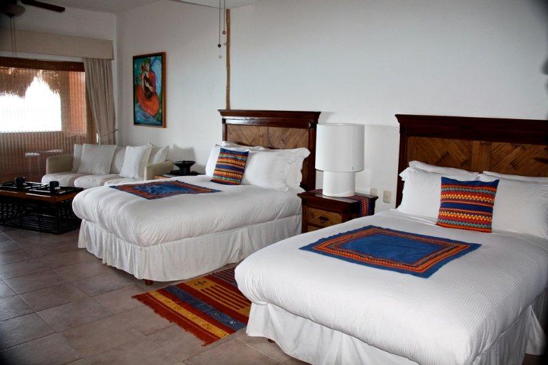 Deluxe Two double beds