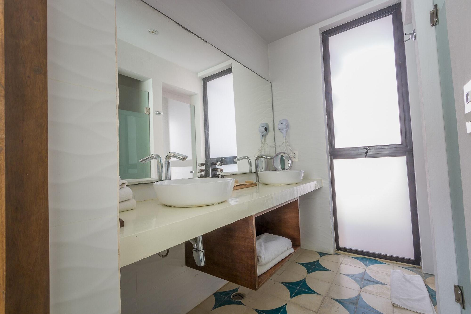 Suite with plunge pool