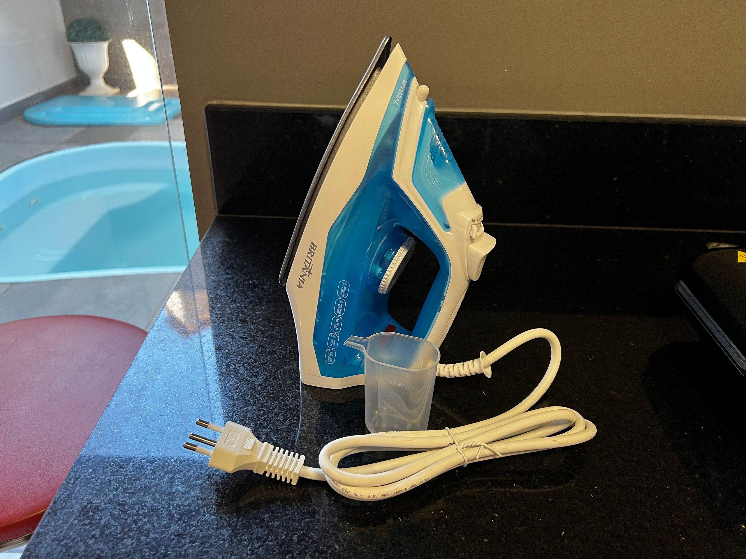 image-housing-carousel