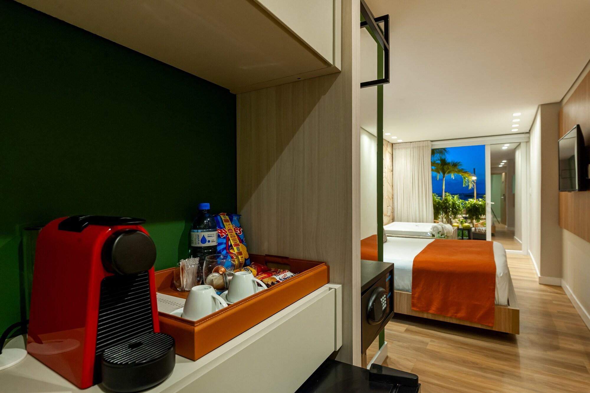 image-housing-carousel