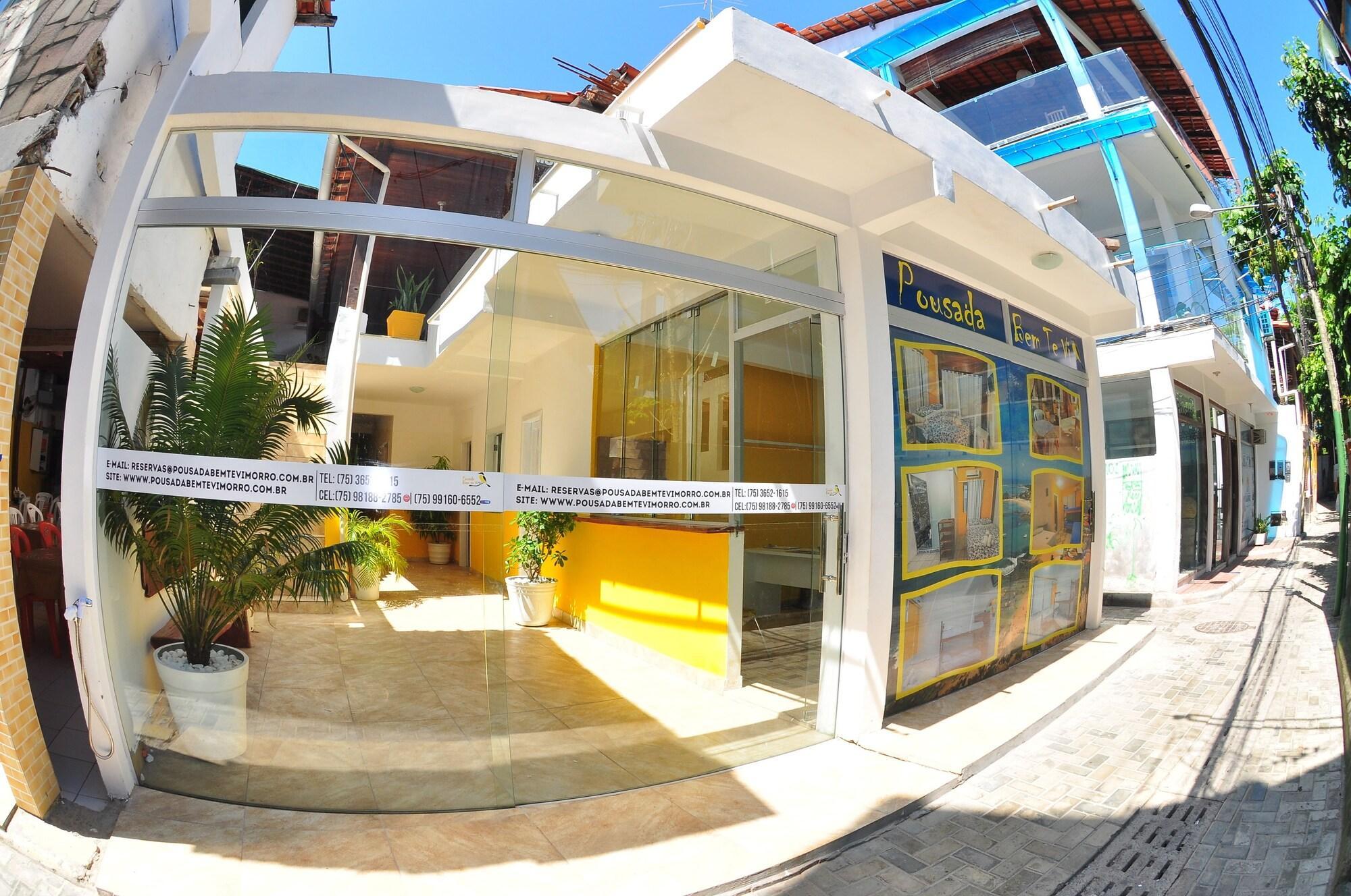 image-housing-carousel