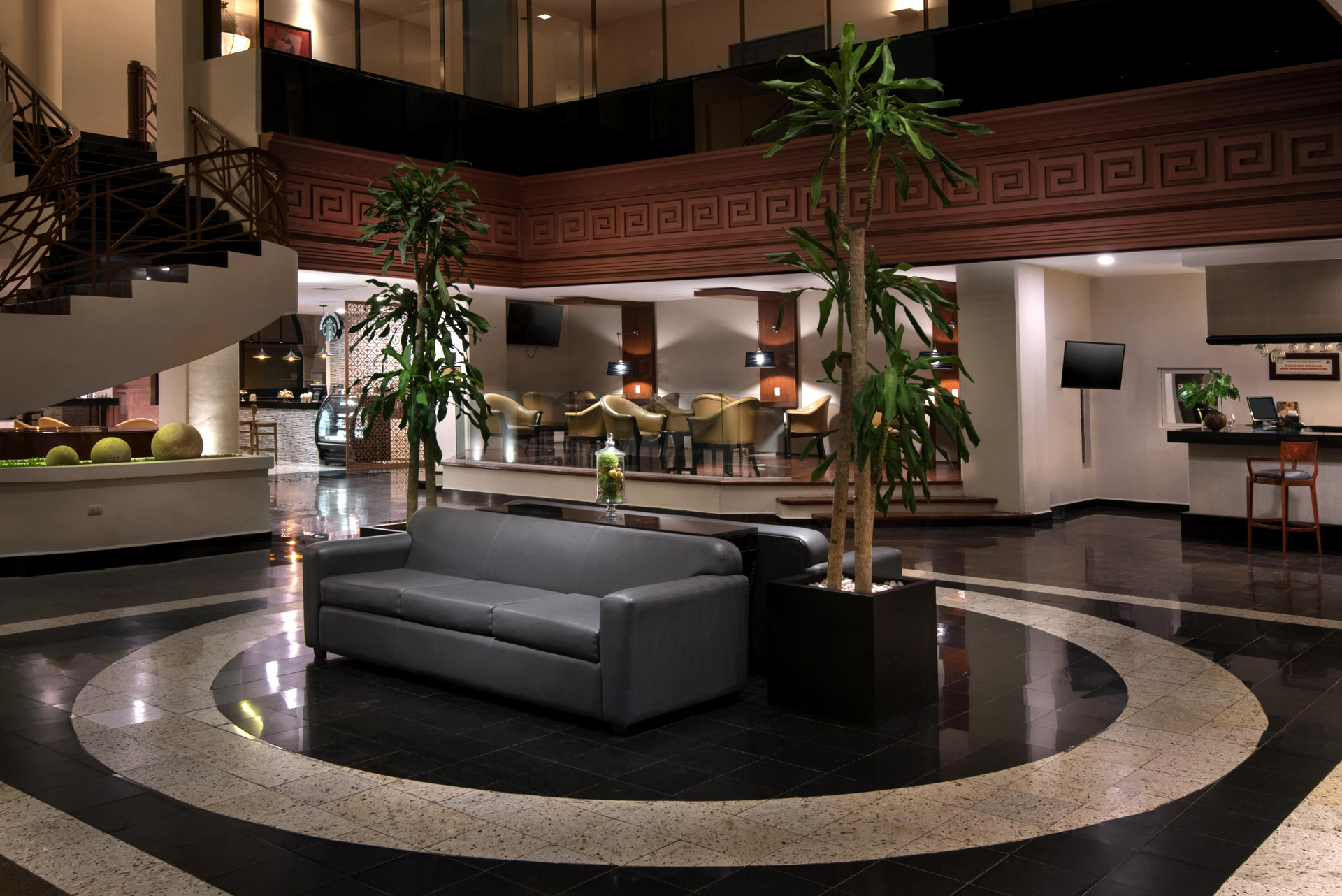 image-housing-carousel