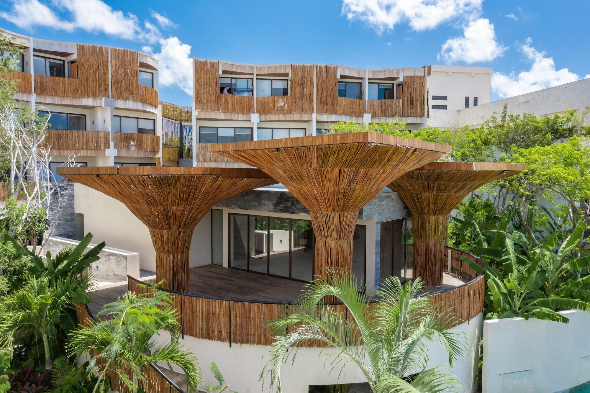 image-housing-carousel