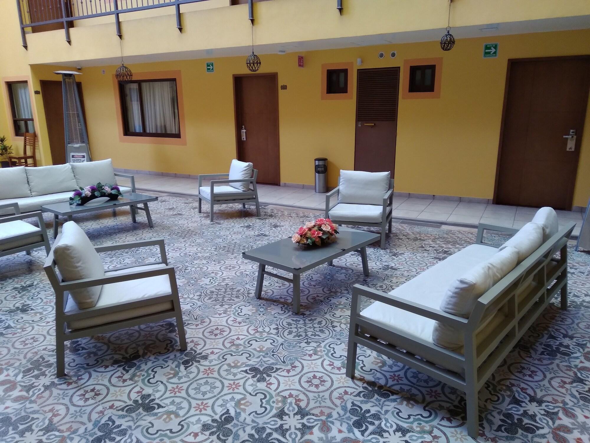Hotel J&E by Serranillo 6