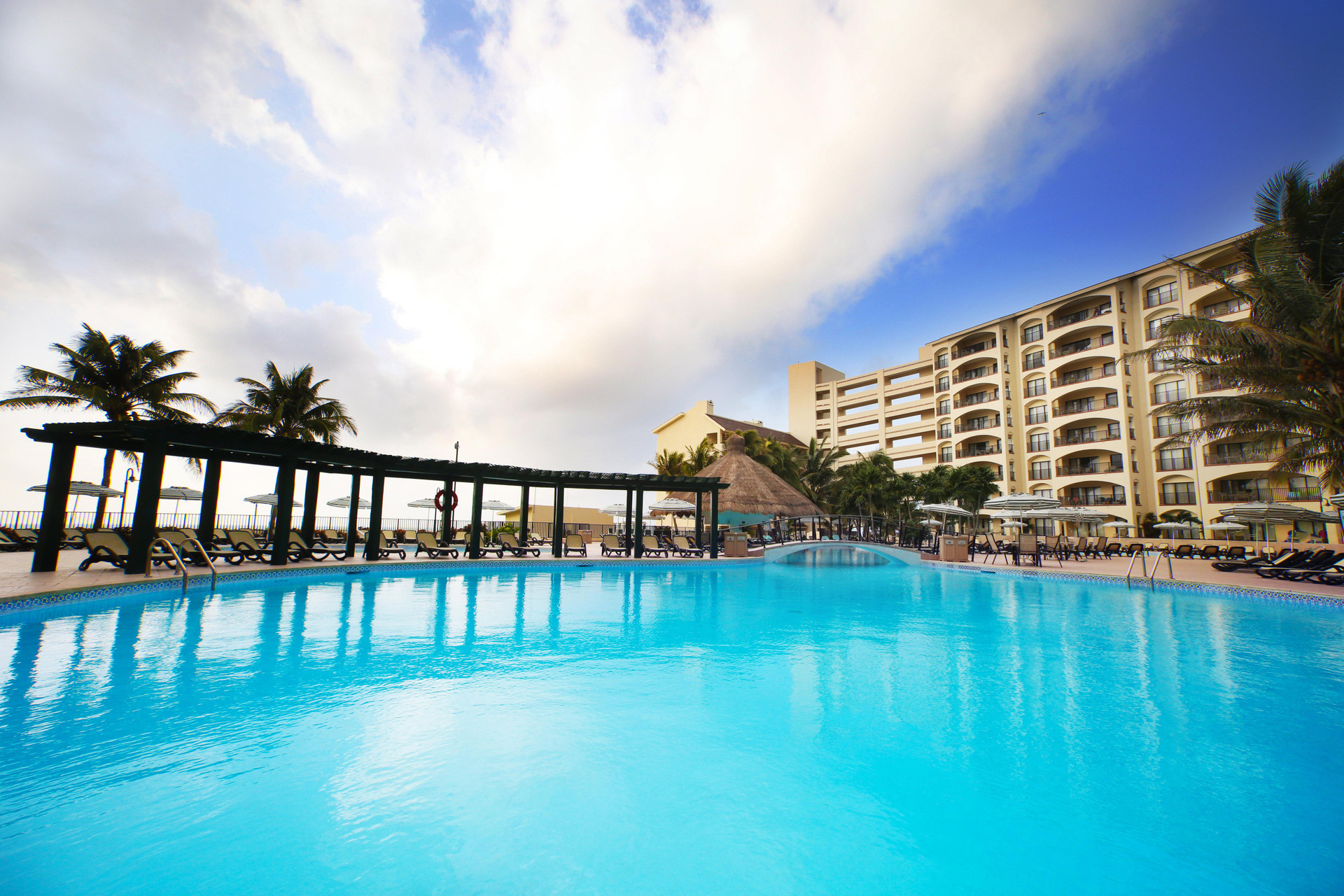The Royal Islander All Suites Resort 5