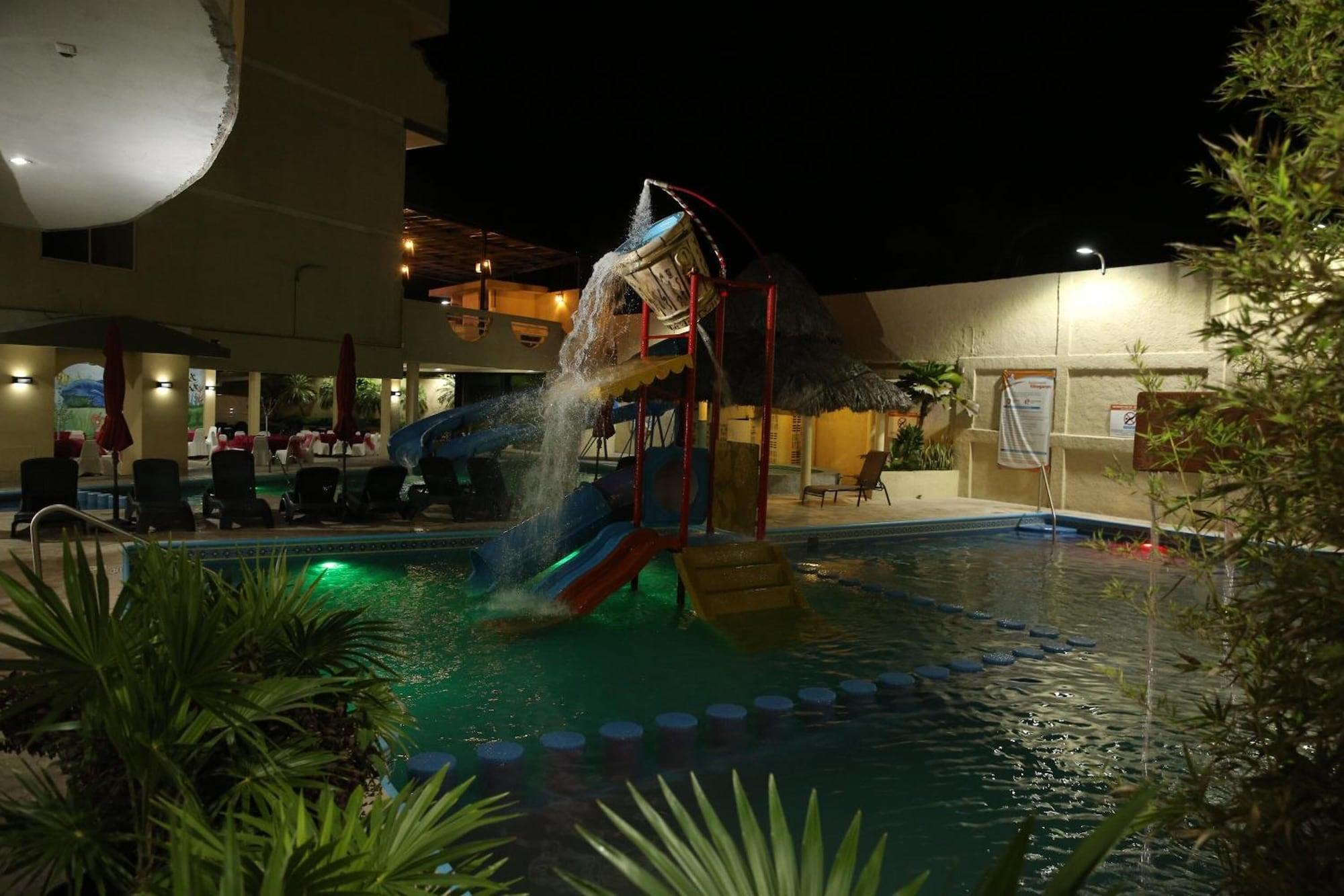 image-housing-carousel