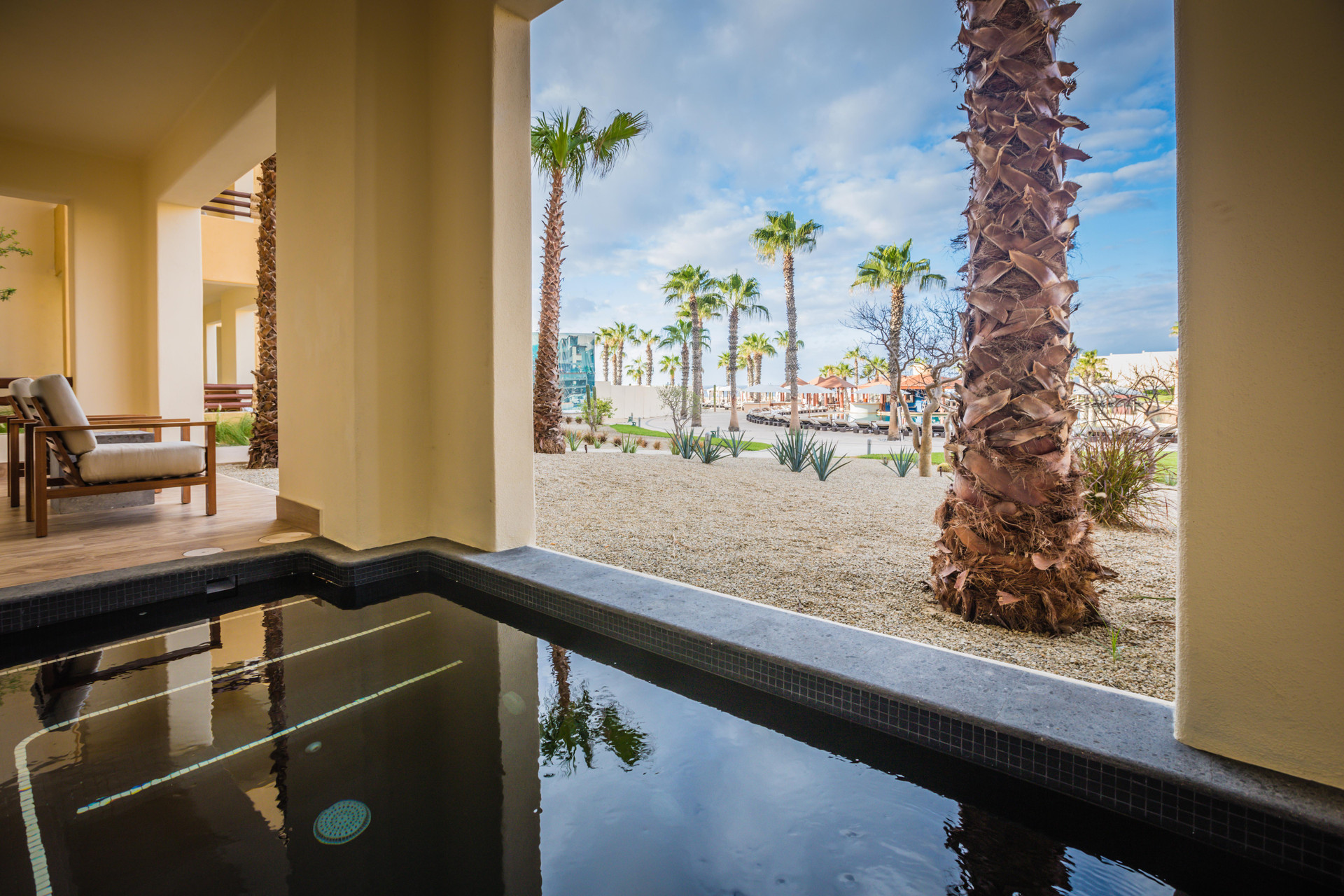 Suite de Lujo con Vista Parcial del Mar