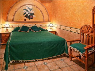 image-housing-carousel