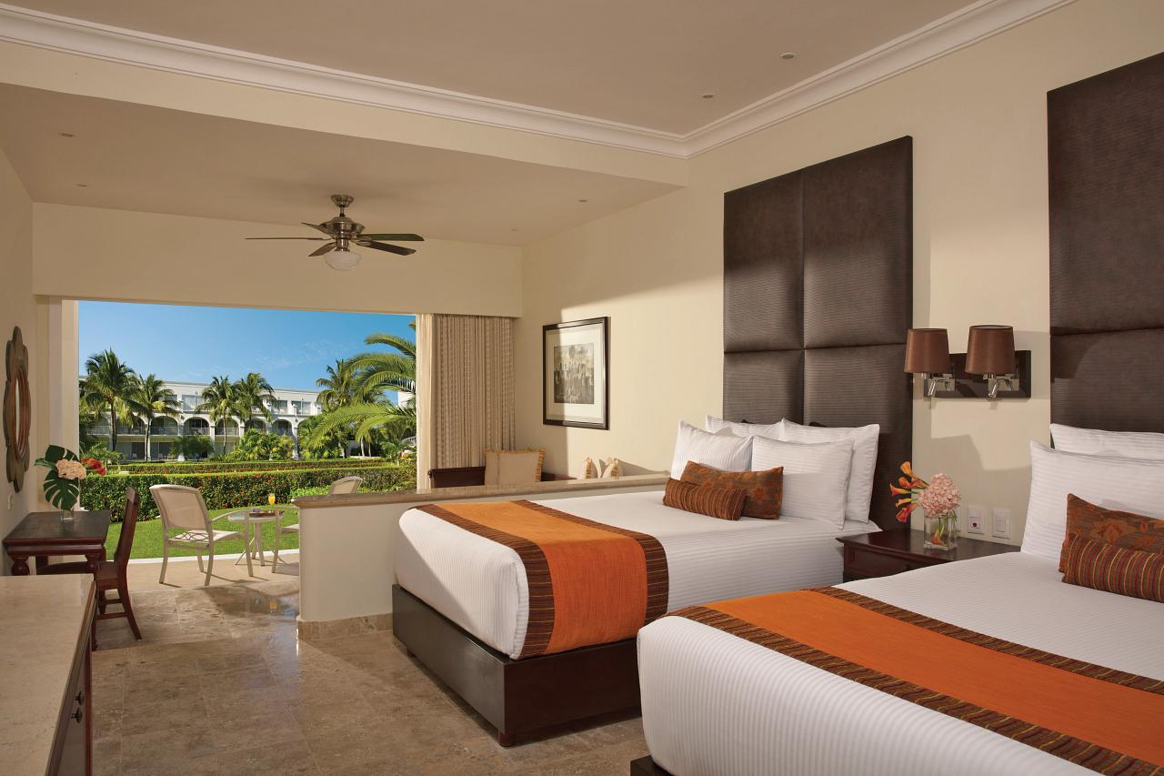 Suite Júnior con Vista al Jardín