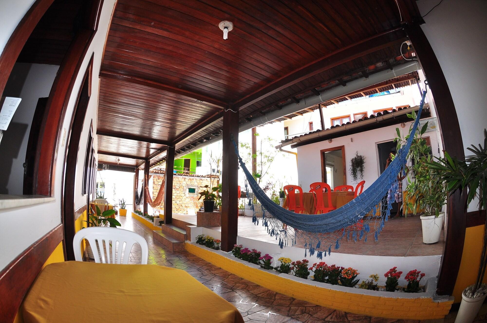 image-housing-carousel
