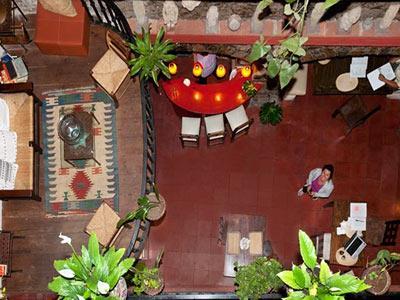 image-housing-carousel