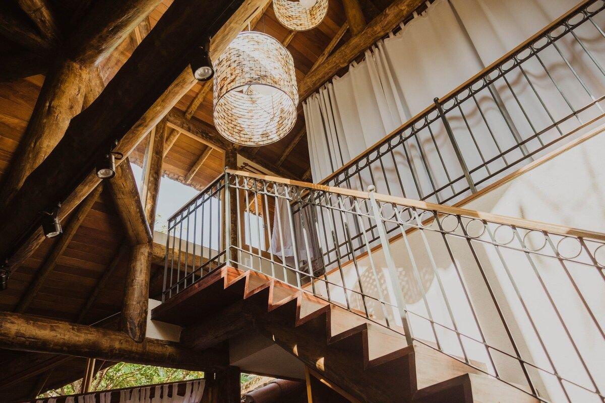 image-housing-carousel