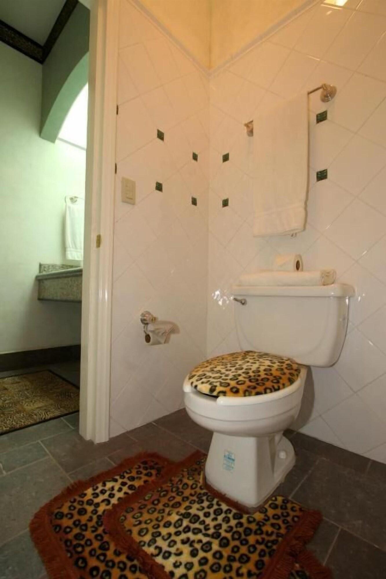 image-housing-carousel