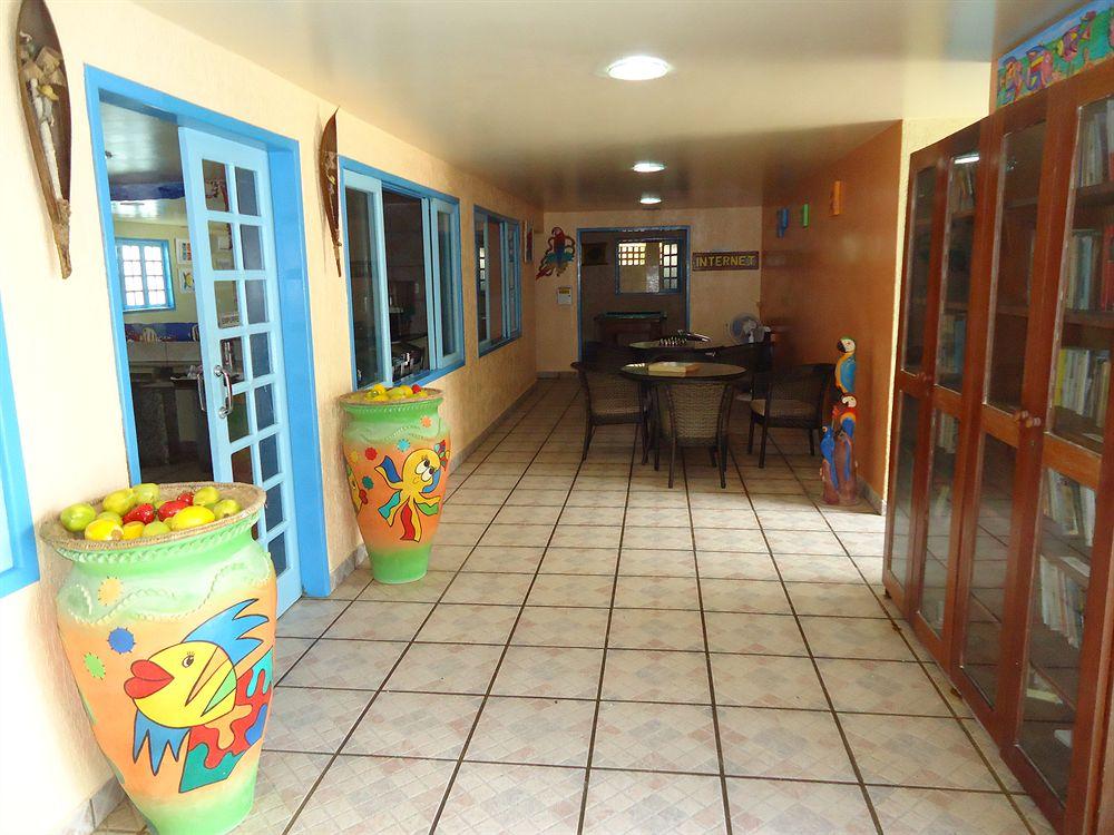 image-housing-carousel