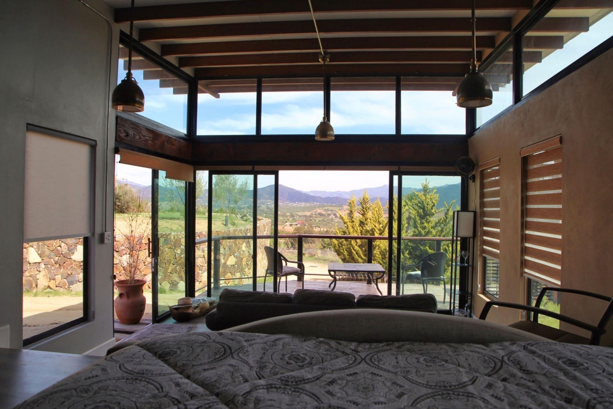 image-housing-carousel