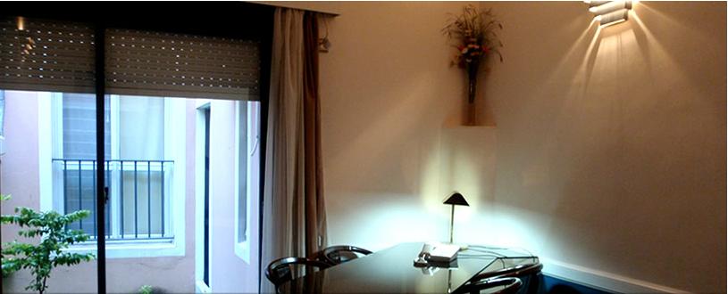 image-housing-carousel