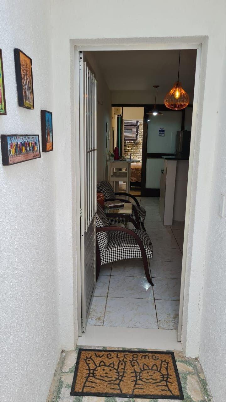 image-housing-carousel